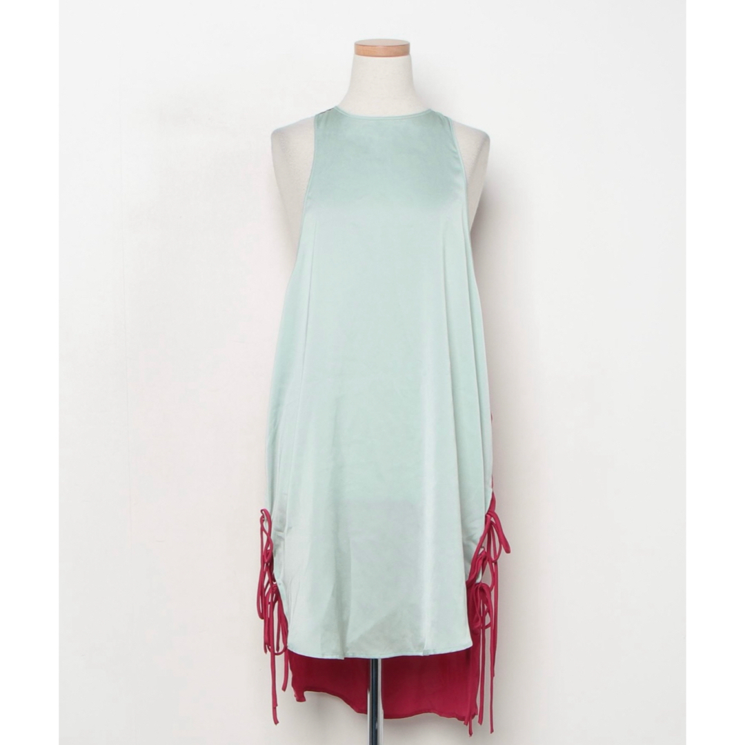 PAMEO POSE(パメオポーズ)の【PAMEO POSE】TIE SIDE SATIN TANK DRESS レディースのワンピース(ミニワンピース)の商品写真