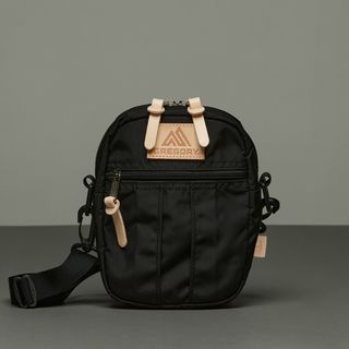 イルビゾンテ(IL BISONTE)の新品☆IL BISONTE × GREGORY QUICK POCKET M(ショルダーバッグ)