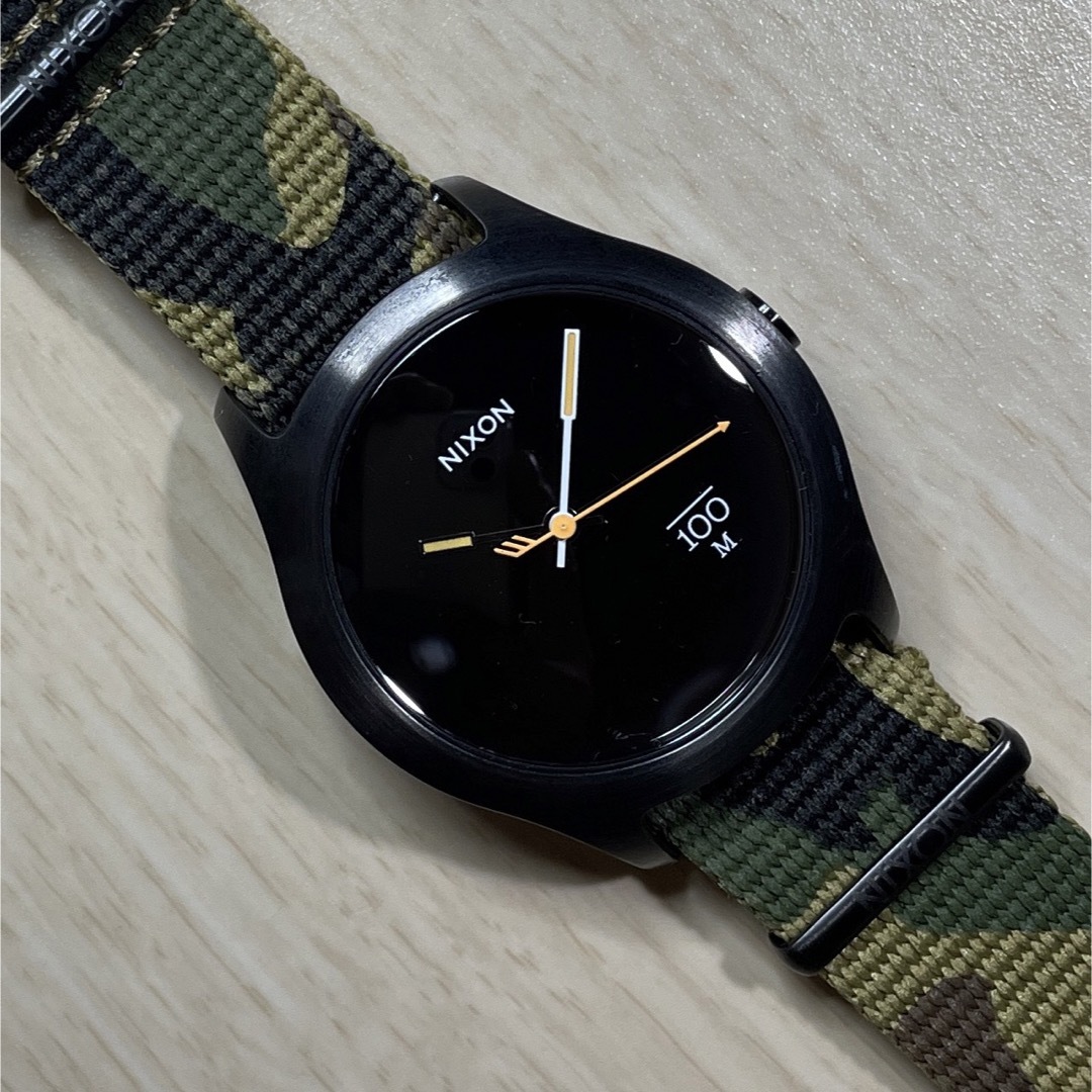 NIXON(ニクソン)のNIXON MOD SURF THE QUAD 腕時計 メンズの時計(腕時計(アナログ))の商品写真