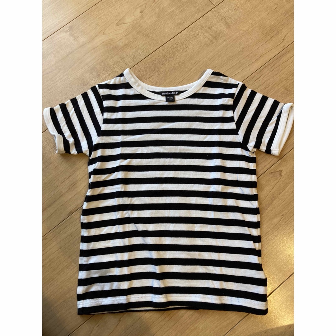 marimekko(マリメッコ)のマリメッコ　ボーダーTシャツ　104 キッズ/ベビー/マタニティのキッズ服女の子用(90cm~)(Tシャツ/カットソー)の商品写真