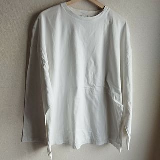 トップショップ(TOPSHOP)のTOPSHOP　白　ロンT　両脇スリット(深め)(Tシャツ(長袖/七分))