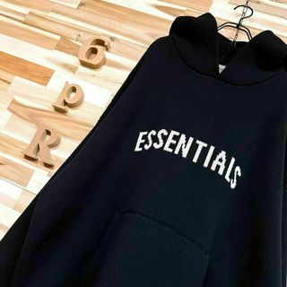 フィアオブゴッド(FEAR OF GOD)の【エッセンシャルズ】プルオーバー ロゴ ニット パーカー フード XL 黒×白(パーカー)