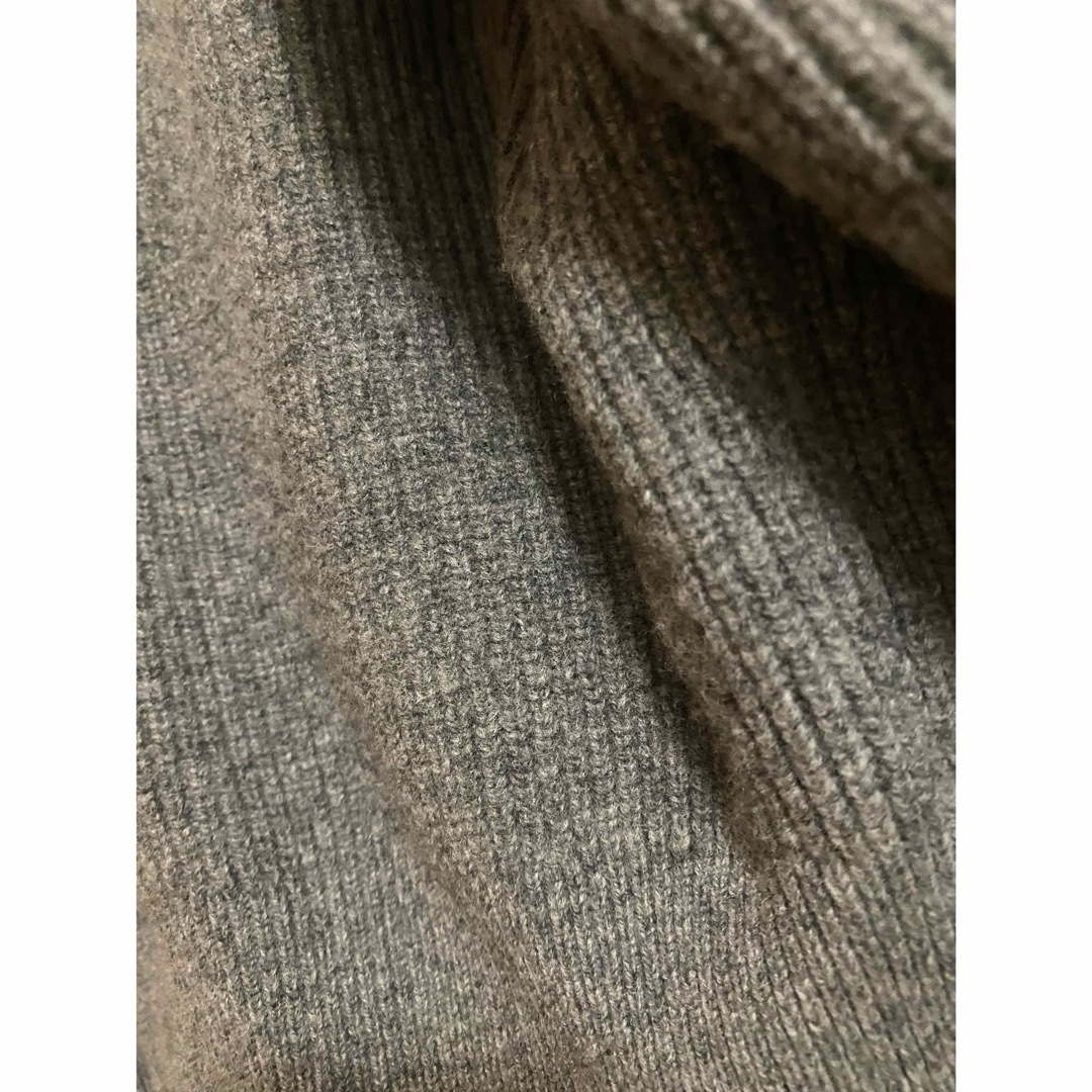 UNIQLO(ユニクロ)のユニクロc プレミアムラムハーフジップセーター　06 gray グレー　ニット レディースのトップス(ニット/セーター)の商品写真