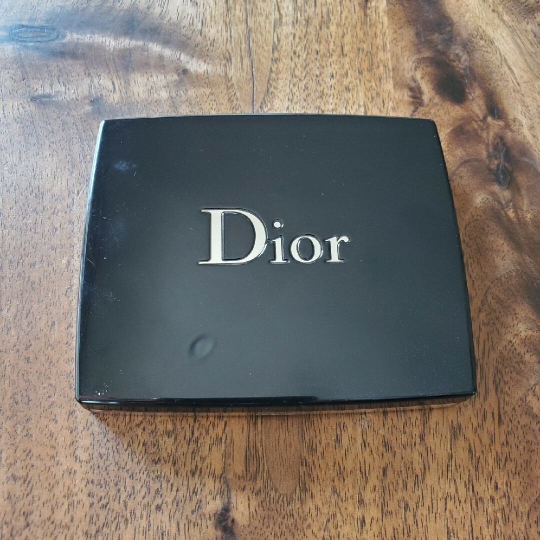 Christian Dior(クリスチャンディオール)のディオール サンククレール 859 ピンクコロール コスメ/美容のベースメイク/化粧品(アイシャドウ)の商品写真