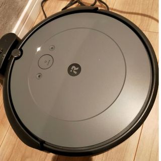 アイロボット(iRobot)のルンバi2ロボット掃除機　新品(掃除機)