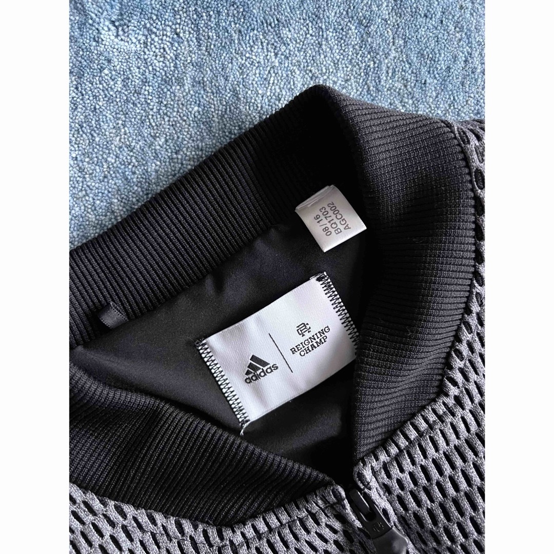 adidas(アディダス)のadidas × REIGNING CHAMP  レディースのジャケット/アウター(ナイロンジャケット)の商品写真
