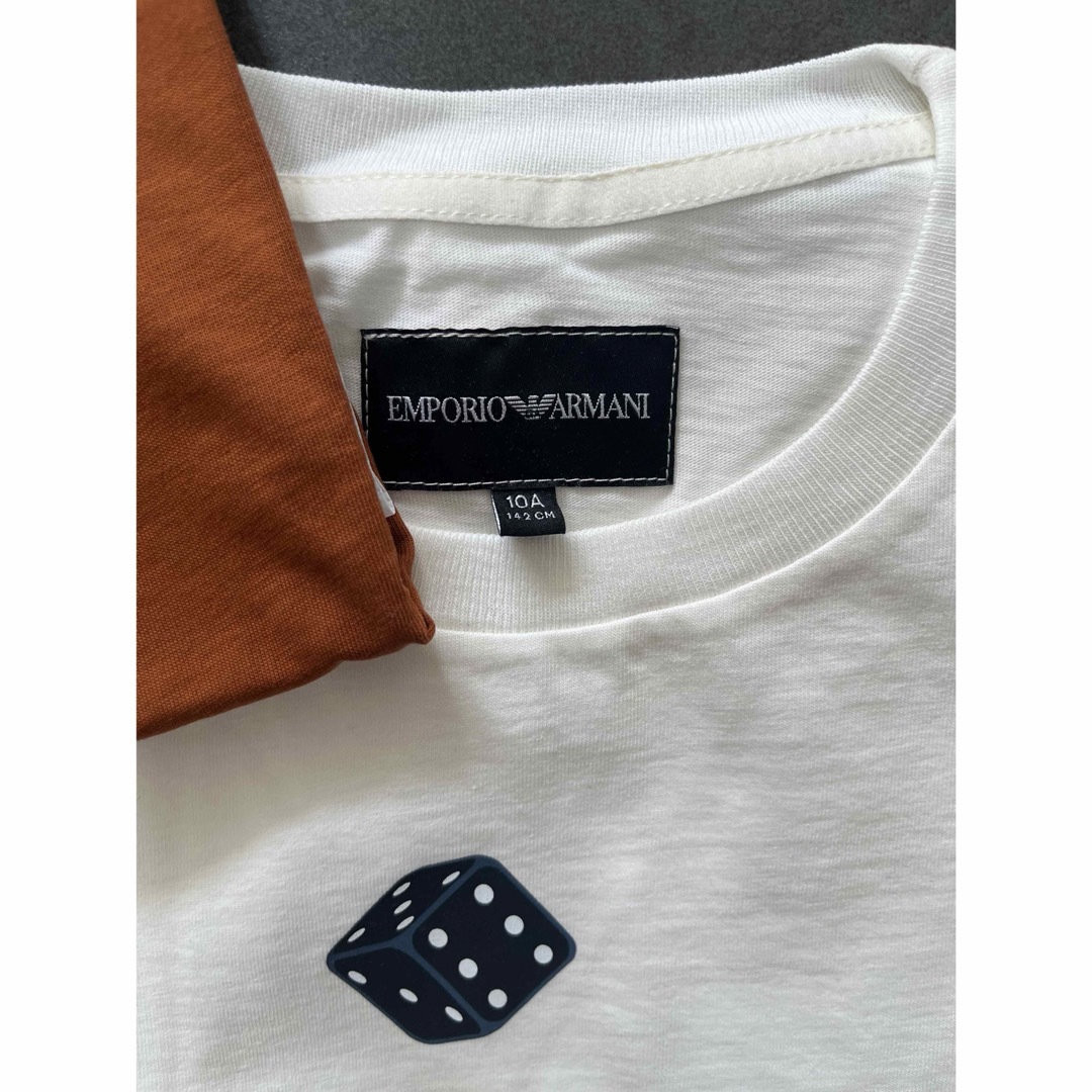 Emporio Armani(エンポリオアルマーニ)のEMPORIO ARMANI アルマーニ Tシャツ 10A 142 新品未使用 キッズ/ベビー/マタニティのキッズ服男の子用(90cm~)(Tシャツ/カットソー)の商品写真