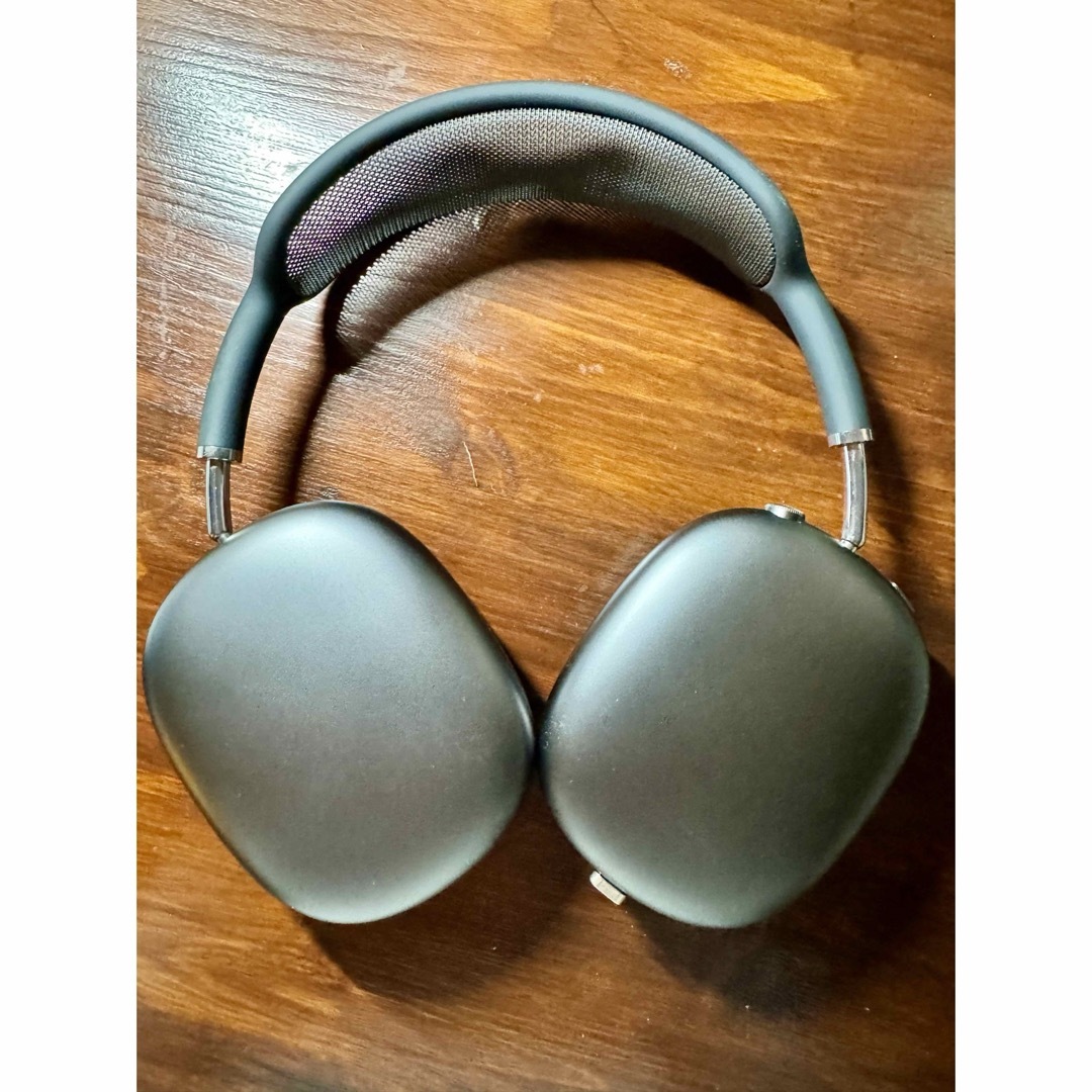 AirPods Max スペースグレー ヘッドホン Apple せり出し AirPods Max スペースグレー ヘッドホン Apple せり出し