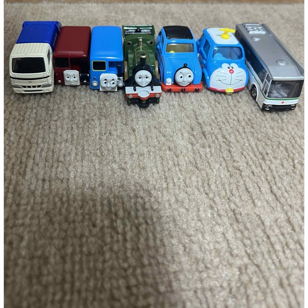 トミカ、トーマスシリーズ7両　車両セット エンタメ/ホビーのおもちゃ/ぬいぐるみ(ミニカー)の商品写真