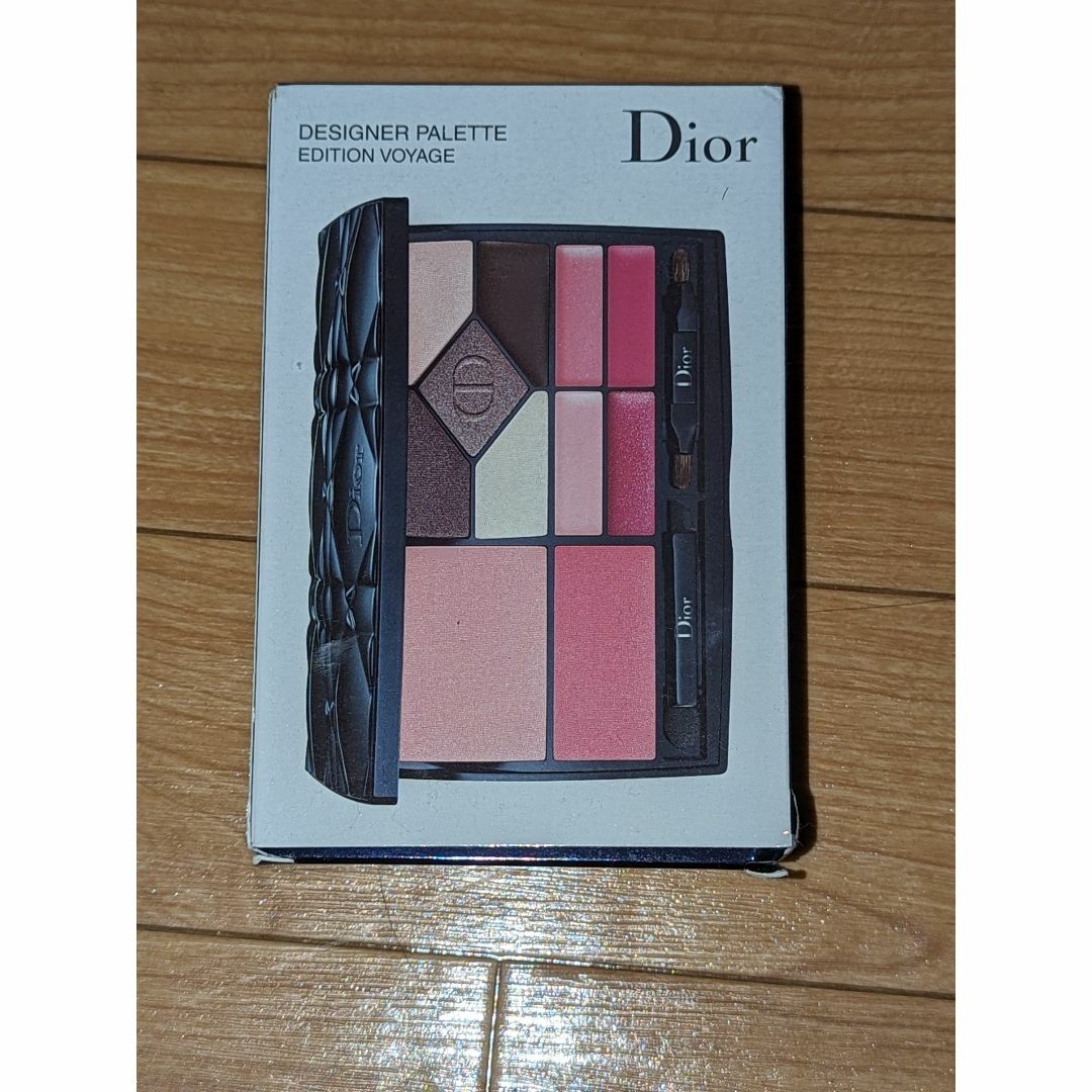 Christian Dior(クリスチャンディオール)の新品未使用　Dior デザイナーパレット ヴォヤージュ エディション コスメ/美容のキット/セット(コフレ/メイクアップセット)の商品写真
