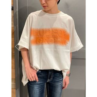 ロデオ★ SPRAYエンボスロゴTシャツ