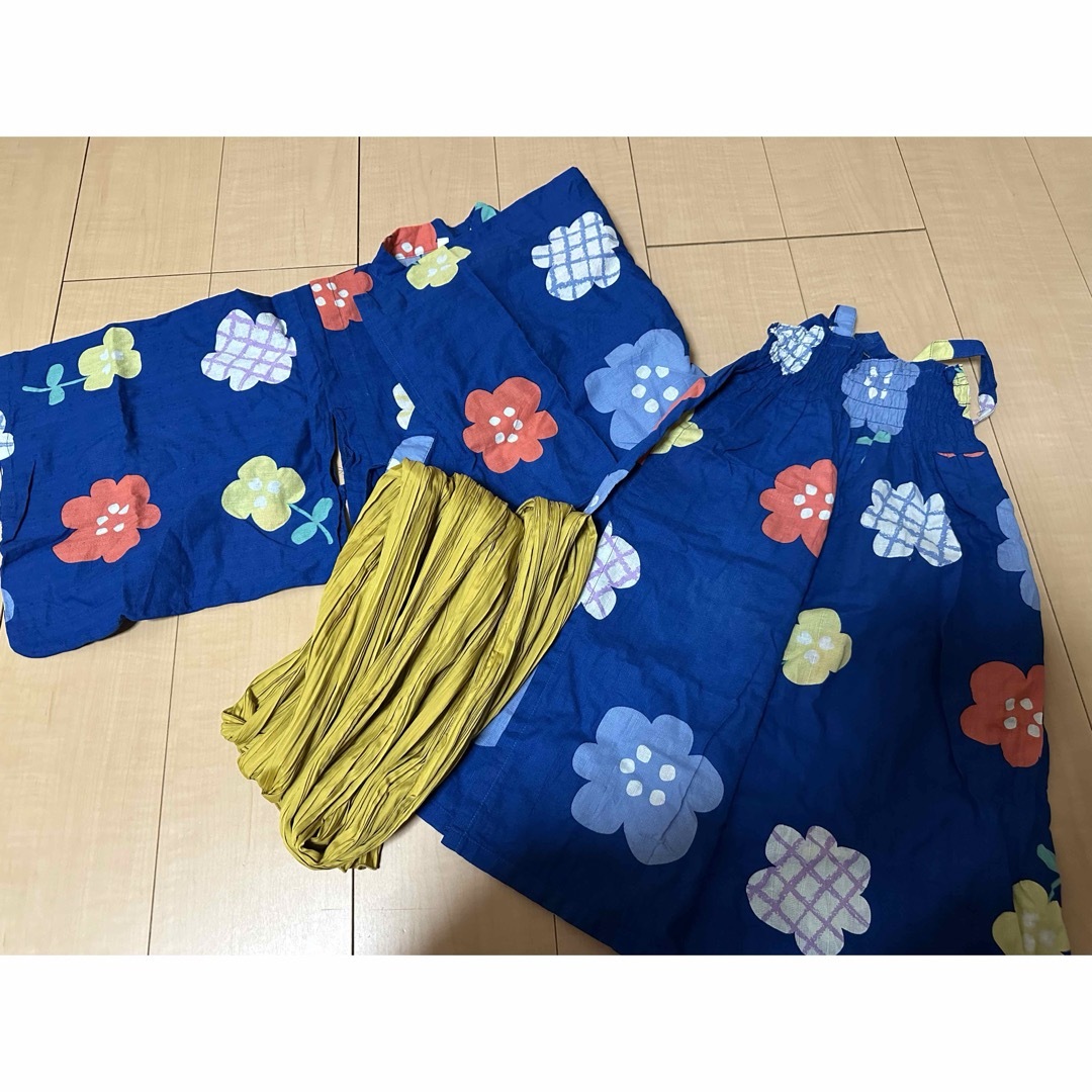 専用　女の子　浴衣　青 キッズ/ベビー/マタニティのキッズ服女の子用(90cm~)(甚平/浴衣)の商品写真