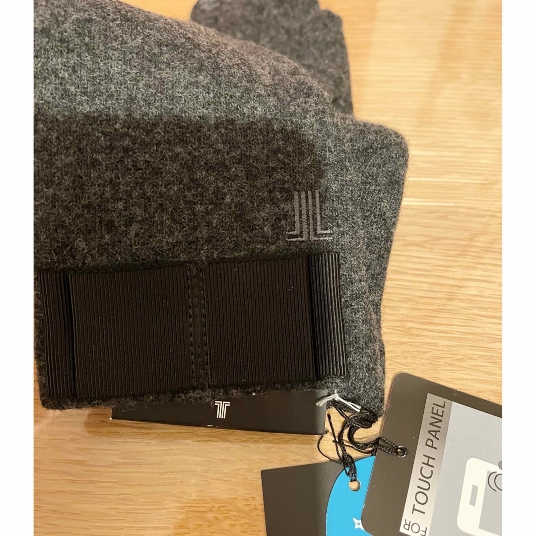LANVIN COLLECTION(ランバンコレクション)の新品✨ランバン　コレクション☆グレー手袋 レディースのファッション小物(手袋)の商品写真