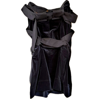ヴィヴィアンウエストウッド(Vivienne Westwood)のベルベット　膝下　タイトストレッチ　ボンデージ　変形  Mサイズ　美品(ひざ丈スカート)
