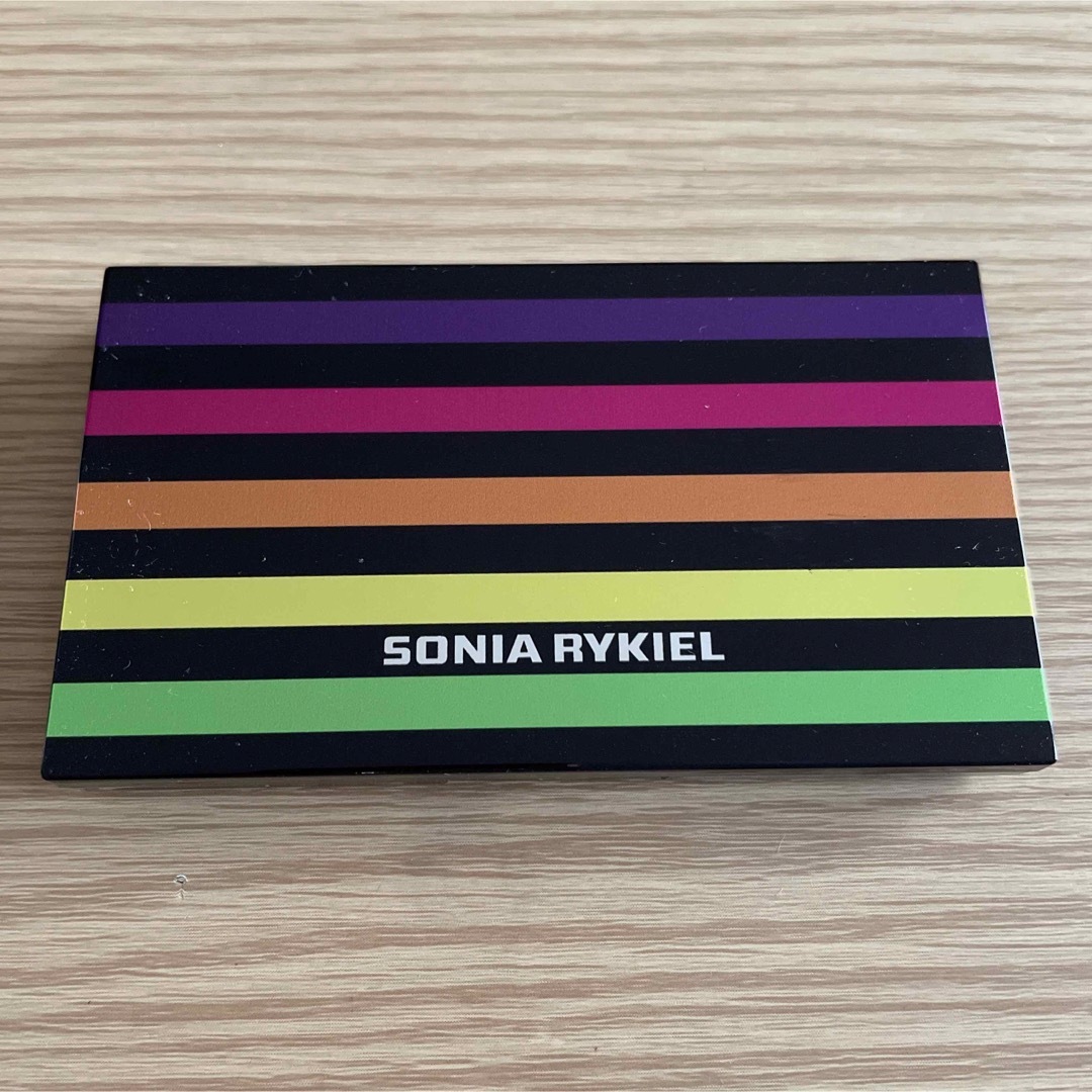 SONIA RYKIEL(ソニアリキエル)のソニアリキエルパレットユーコロール01 コスメ/美容のコスメ/美容 その他(その他)の商品写真