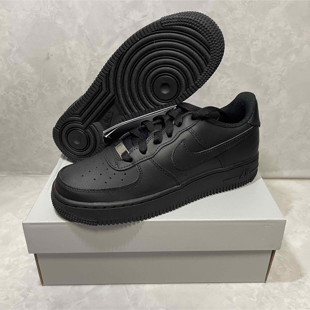 NIKE(ナイキ)の【完売品】Nike GS Air Force 1 Low LE "Black" レディースの靴/シューズ(スニーカー)の商品写真