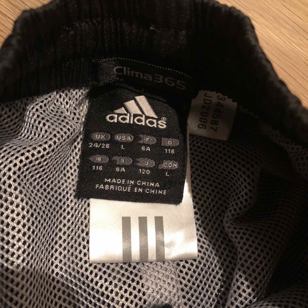 adidas(アディダス)の匿名配送☆adidas アディダス　ジャージ 120 キッズ/ベビー/マタニティのキッズ服男の子用(90cm~)(その他)の商品写真