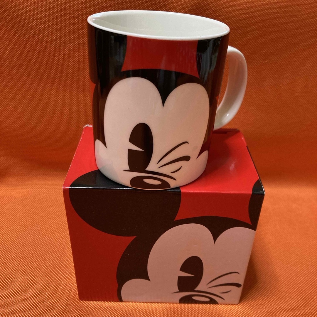Disney(ディズニー)の新品 ミッキーマウス マグカップ エンタメ/ホビーのおもちゃ/ぬいぐるみ(キャラクターグッズ)の商品写真