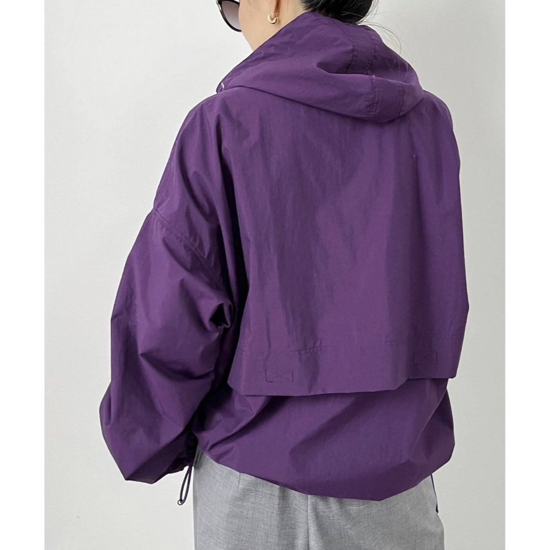 L'Appartement DEUXIEME CLASSE(アパルトモンドゥーズィエムクラス)のL'Appartement【Americana】Nylon Anorak レディースのジャケット/アウター(ナイロンジャケット)の商品写真