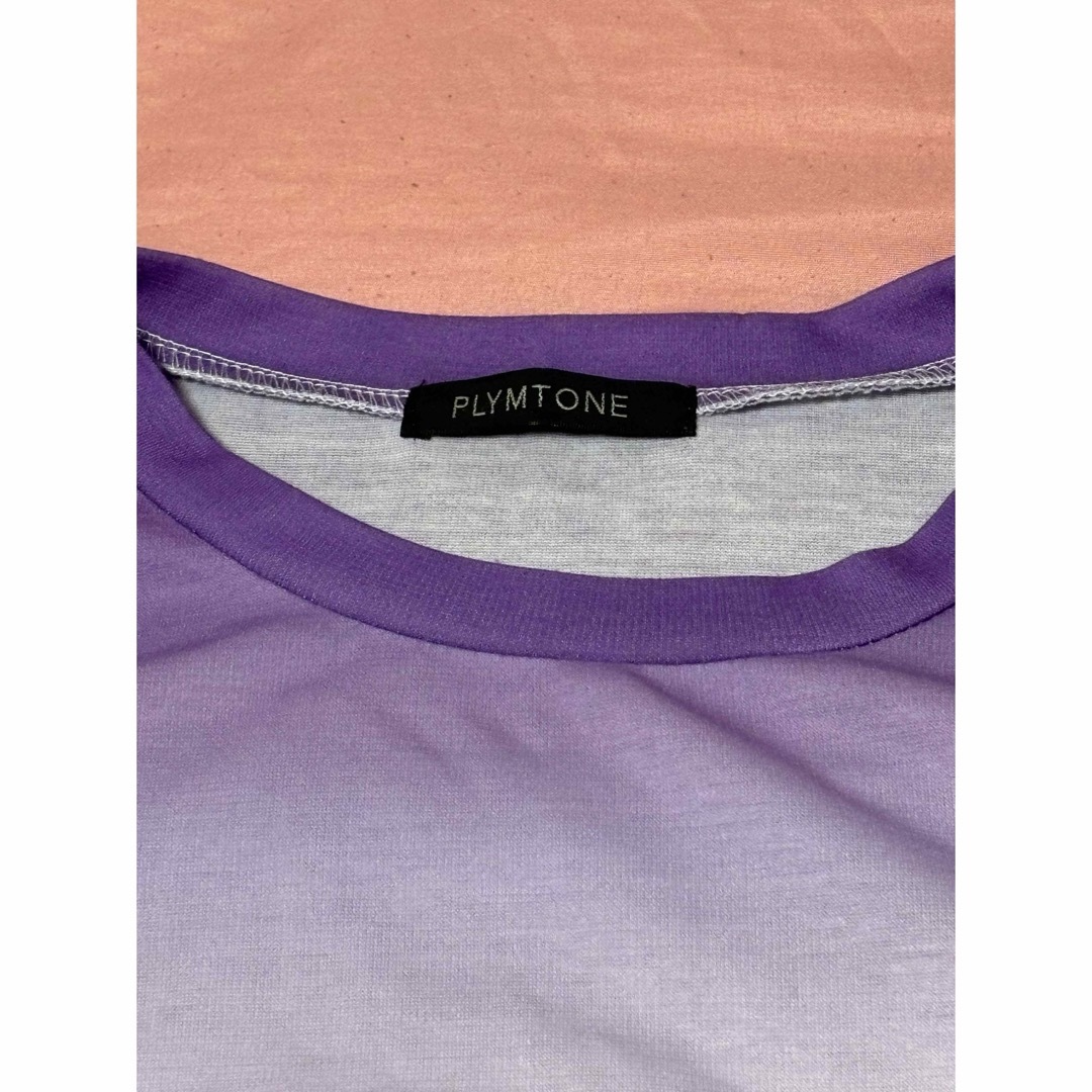 しまむら(シマムラ)のTシャツ　しまむら　グラデーション　美品　半袖　ロゴ　ピンク　紫　Lサイズ レディースのトップス(Tシャツ(半袖/袖なし))の商品写真