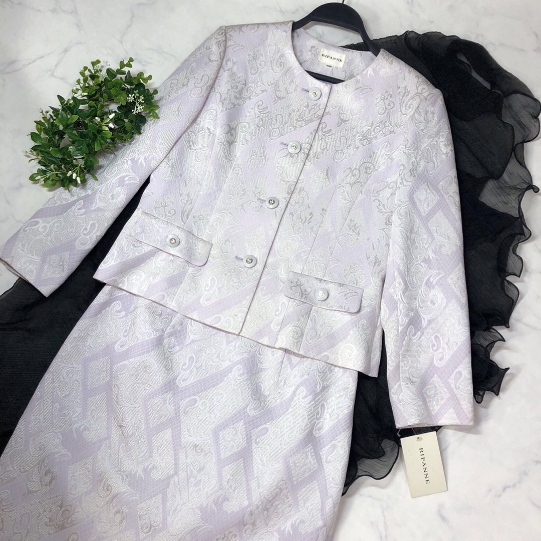 SOIR(ソワール)の【未使用】東京ソワールリファンネフォーマルスーツ13号ノーカラー  レディースのフォーマル/ドレス(スーツ)の商品写真