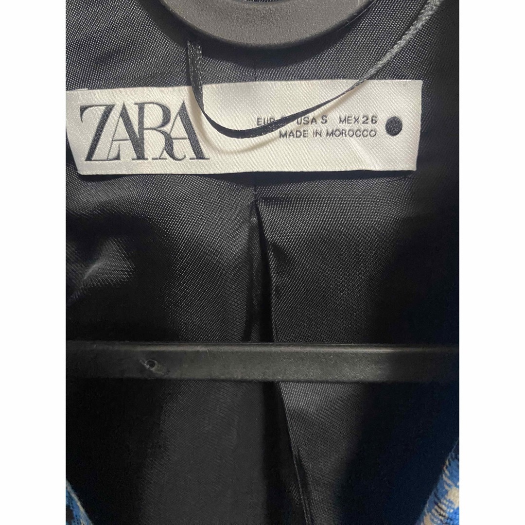 ZARA(ザラ)のZARA ショート丈ジャケット レディースのジャケット/アウター(テーラードジャケット)の商品写真