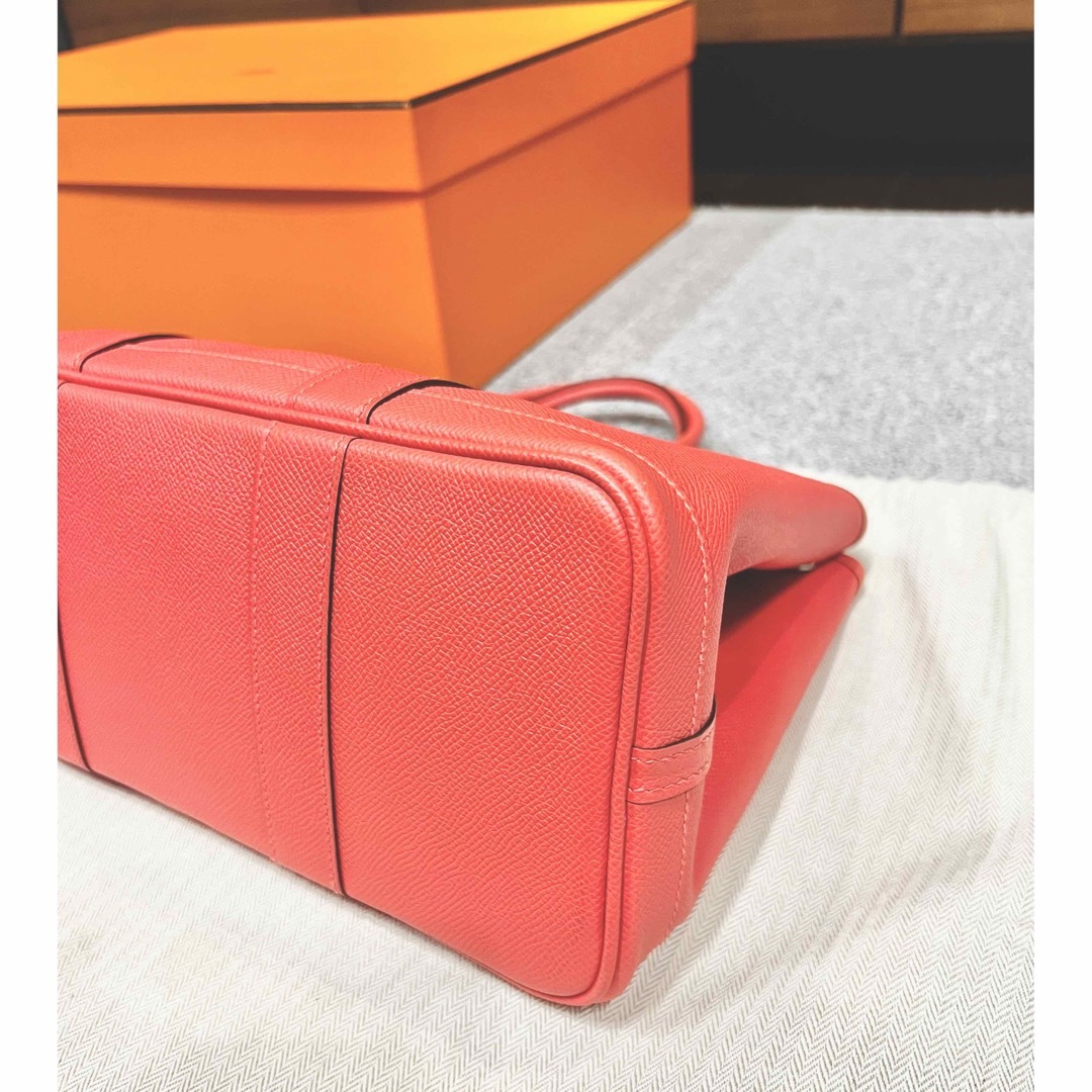 Hermes(エルメス)のエルメス HERMES ガーデンパーティー TPM 30 ローズジャイプール レディースのバッグ(ハンドバッグ)の商品写真