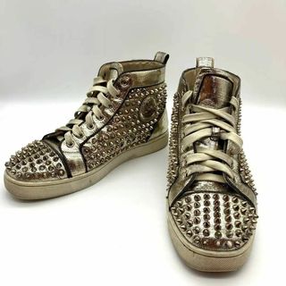 クリスチャンルブタン(Christian Louboutin)のChristian Louboutin ハイカットスニーカー　スタッズ　ゴールド(スニーカー)