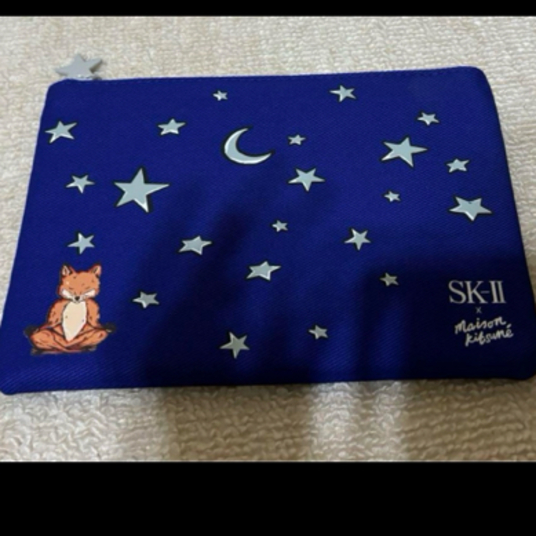 MAISON KITSUNE'(メゾンキツネ)のメゾンキツネ　SK-Ⅱのコラボポーチ レディースのファッション小物(ポーチ)の商品写真