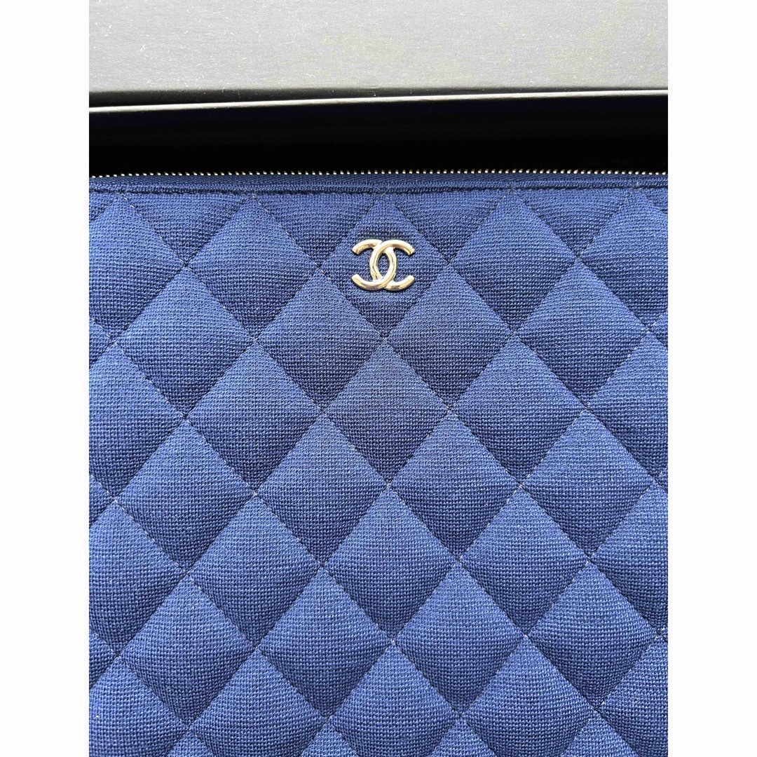 CHANEL(シャネル)のCHANEL クラッチバッグ　マトラッセ レディースのバッグ(クラッチバッグ)の商品写真