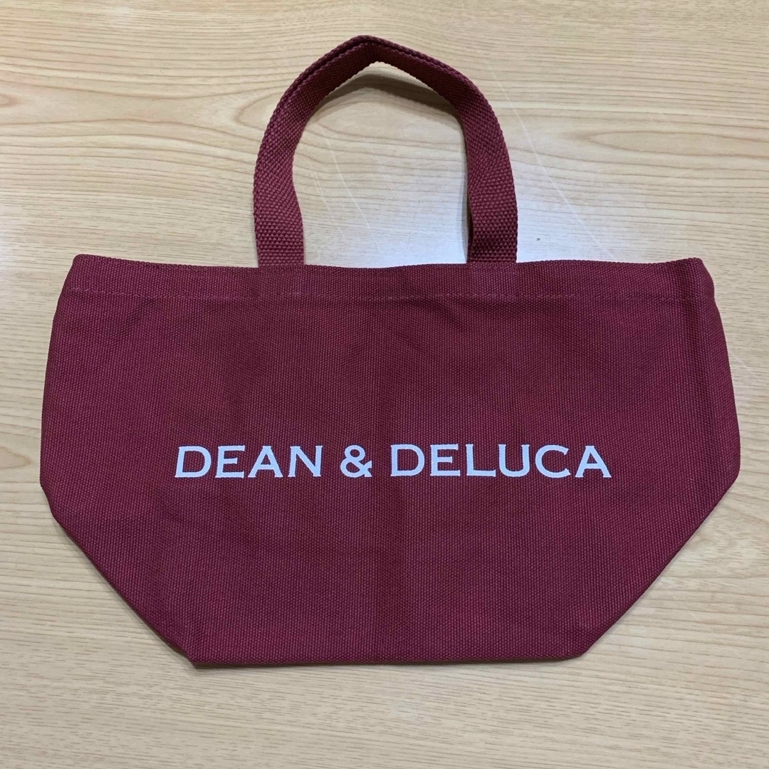 DEAN & DELUCA(ディーンアンドデルーカ)のSALE‼︎ DEAN&DELUCA エコバッグ　トートバッグ　Sサイズ　レッド レディースのバッグ(エコバッグ)の商品写真