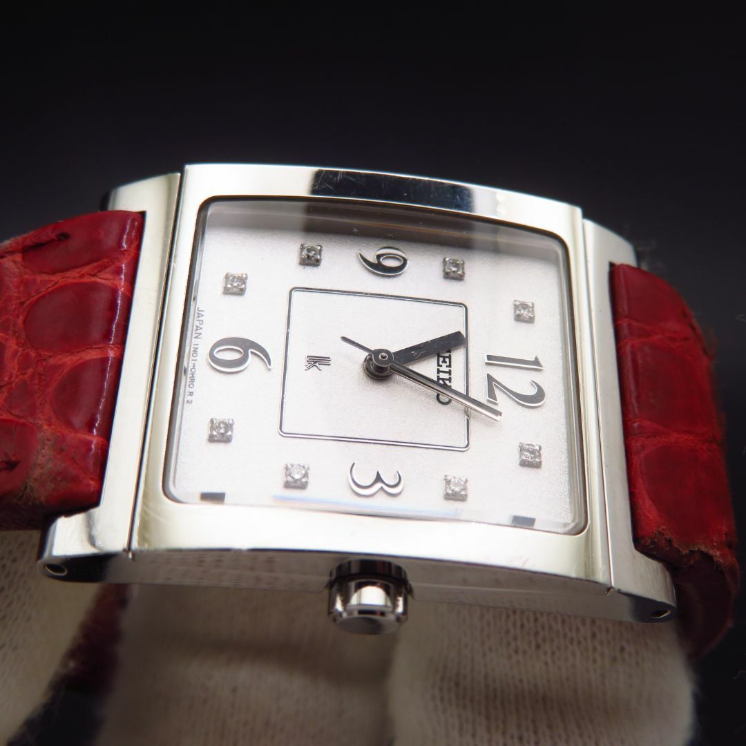 SEIKO(セイコー)のSEIKO LUKIA 腕時計 8P レクタンギュラー シルバー レディースのファッション小物(腕時計)の商品写真