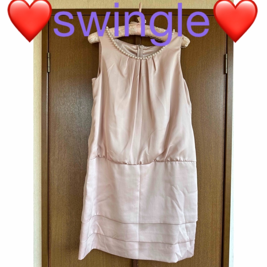 Swingle(スウィングル)の❤️swingle❤️スウィングル❤️パール調ワンピース❤️ レディースのワンピース(ひざ丈ワンピース)の商品写真