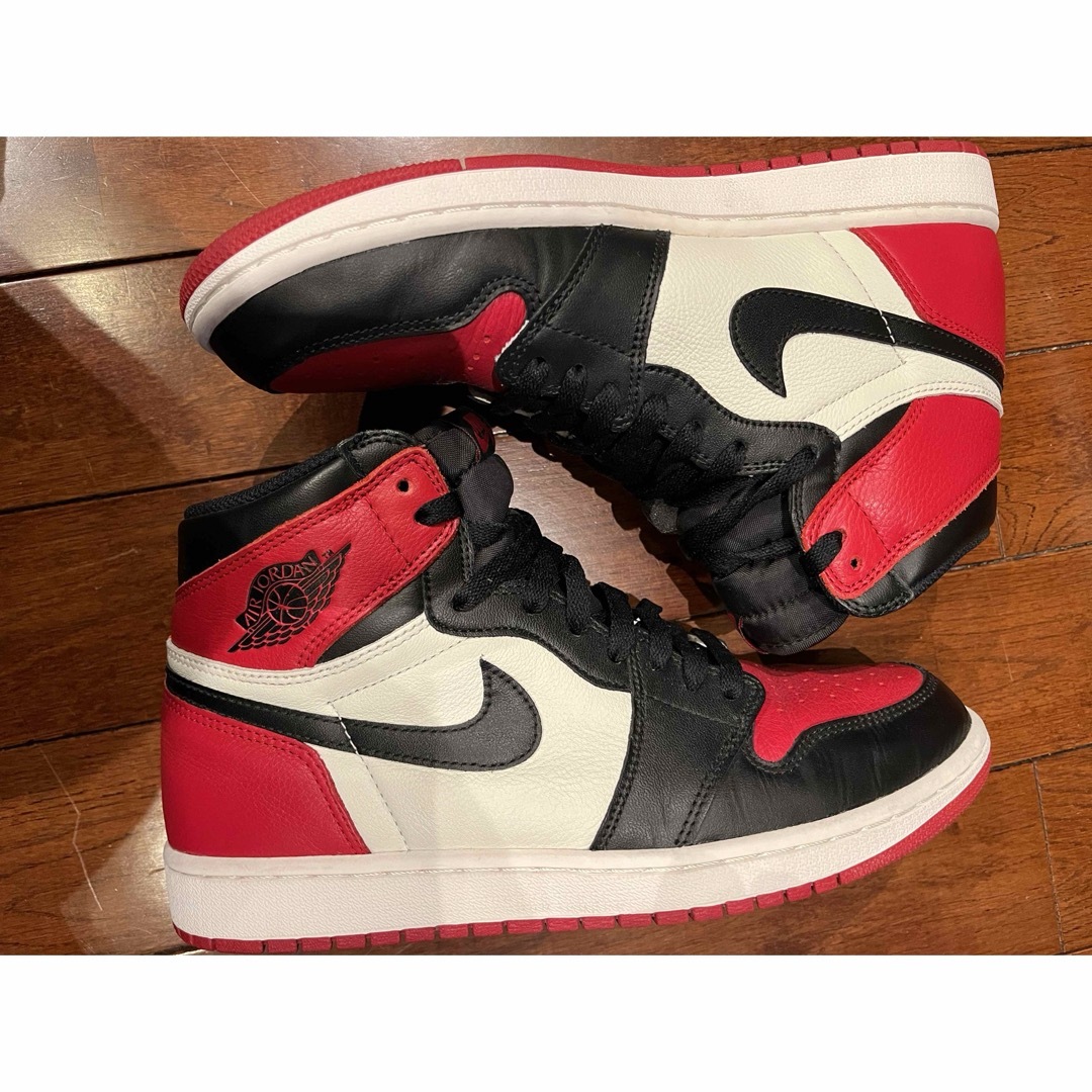 Jordan Brand（NIKE）(ジョーダン)のNIKE AJ1 high OG ブレッドトゥ　28cm 美品 メンズの靴/シューズ(スニーカー)の商品写真