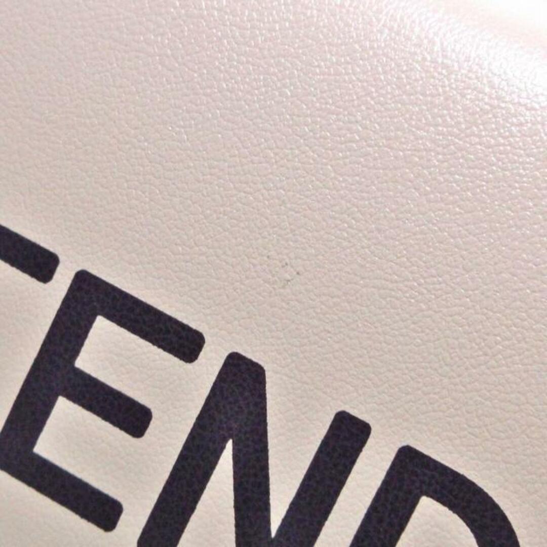 FENDI(フェンディ)のフェンディ 2つ折り財布美品  - レザー レディースのファッション小物(財布)の商品写真