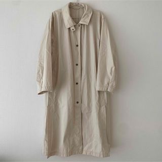 ユニクロ(UNIQLO)のuniqlo u ライトロングコート Lサイズ(スプリングコート)