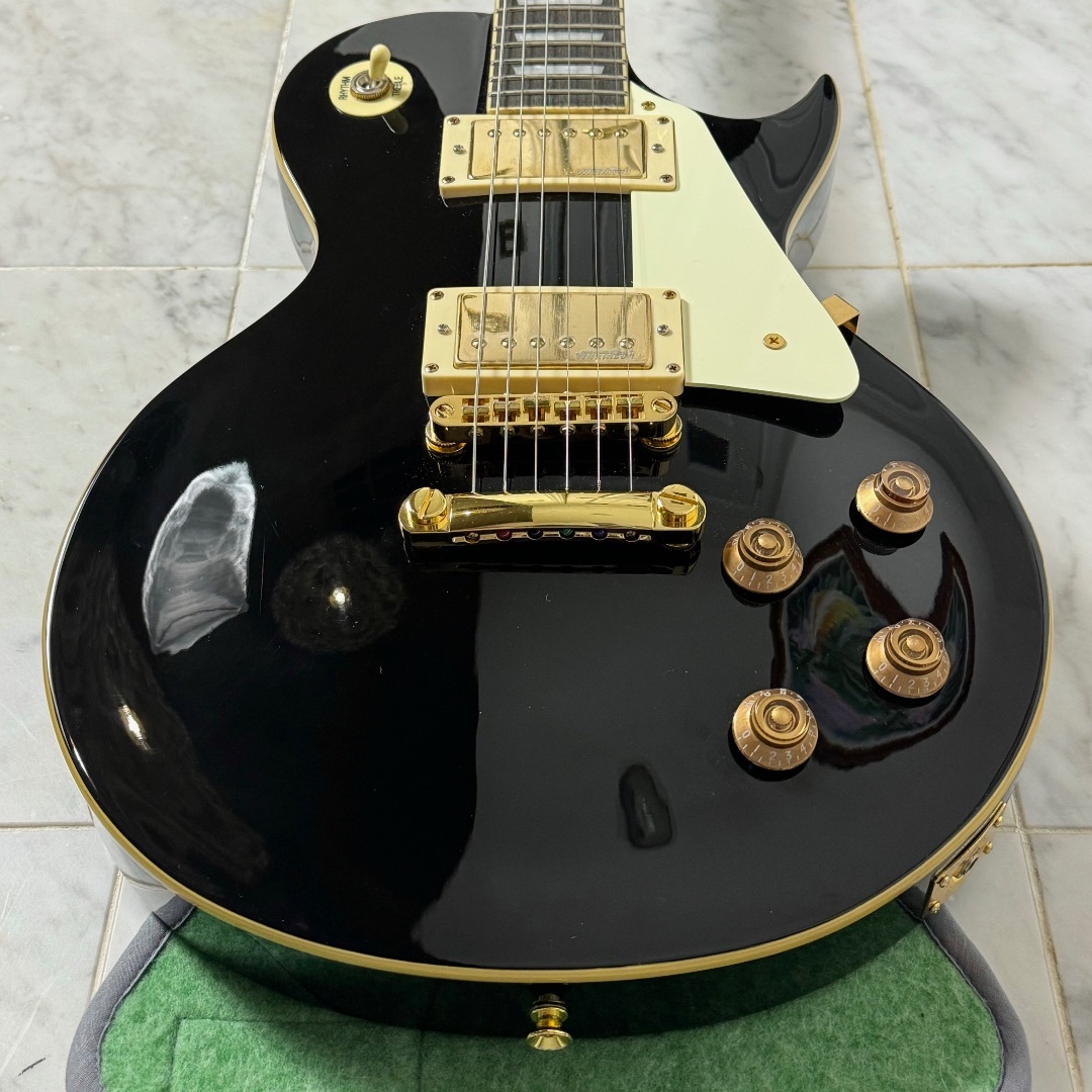 超美品 Vintage V100 レスポール タイプ エレキギター 楽器のギター(エレキギター)の商品写真