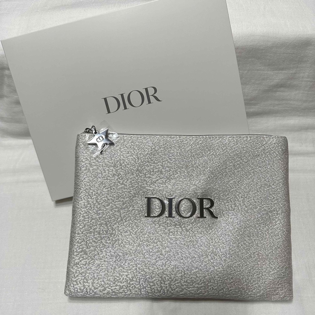Christian Dior(クリスチャンディオール)のChristian Dior ディオール  ノベルティ ポーチ 新品未使用♪ レディースのファッション小物(ポーチ)の商品写真
