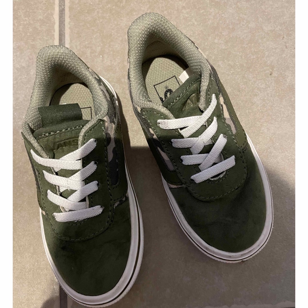 VANS(ヴァンズ)の極美品バンズ16センチ キッズ/ベビー/マタニティのキッズ靴/シューズ(15cm~)(スニーカー)の商品写真