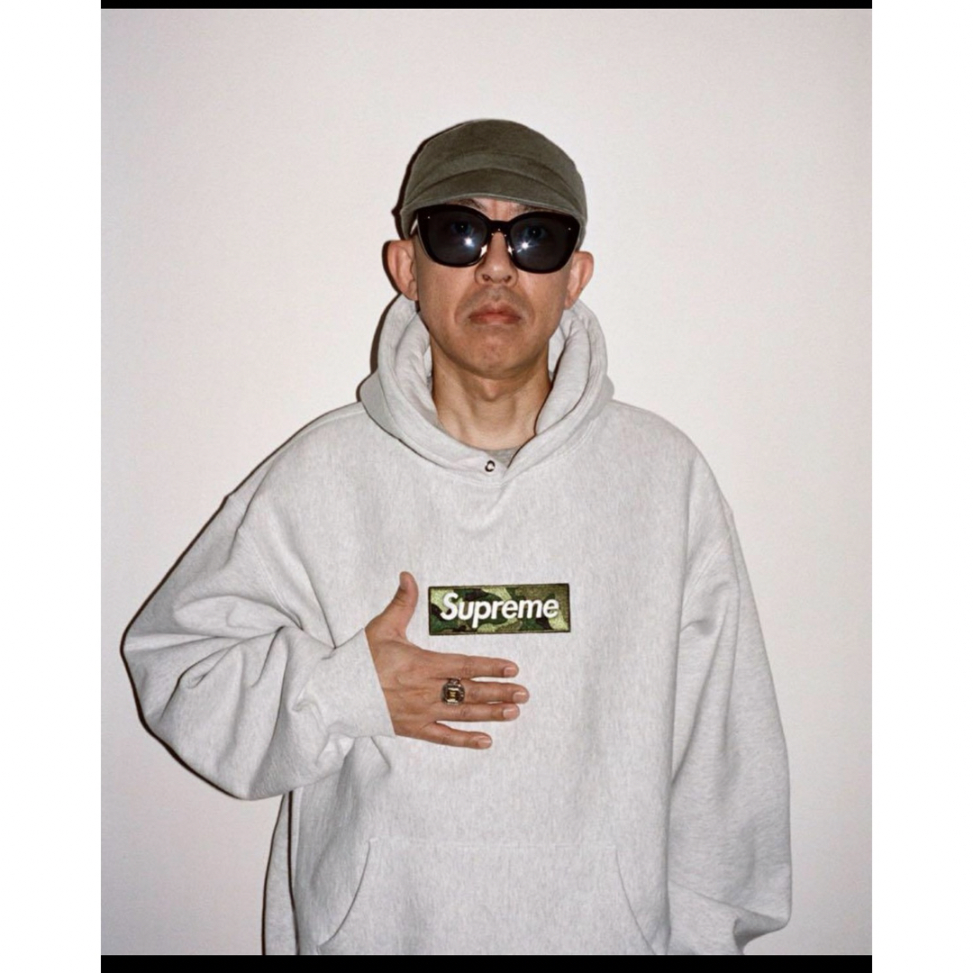 Supreme(シュプリーム)のSupreme Box Logo Hooded Ash Grey 新品未使用 メンズのトップス(パーカー)の商品写真