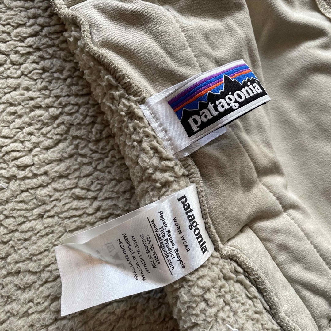 patagonia(パタゴニア)のパタゴニア ボア パーカー メープル ふわふわ アウトドア 都会 アーバン  レディースのジャケット/アウター(ブルゾン)の商品写真