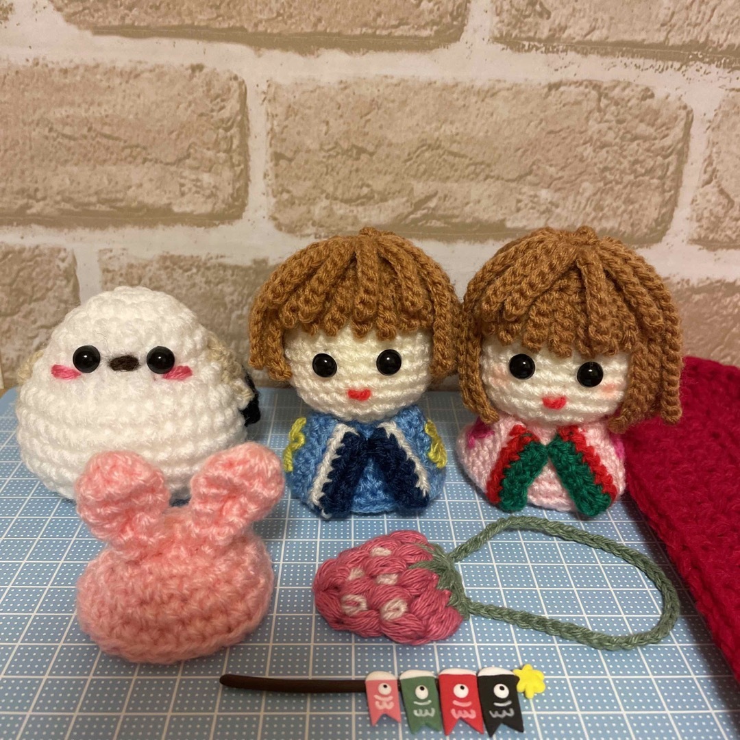 あみぐるみ シマエナガ ハンドメイド ハンドメイドのぬいぐるみ/人形(あみぐるみ)の商品写真