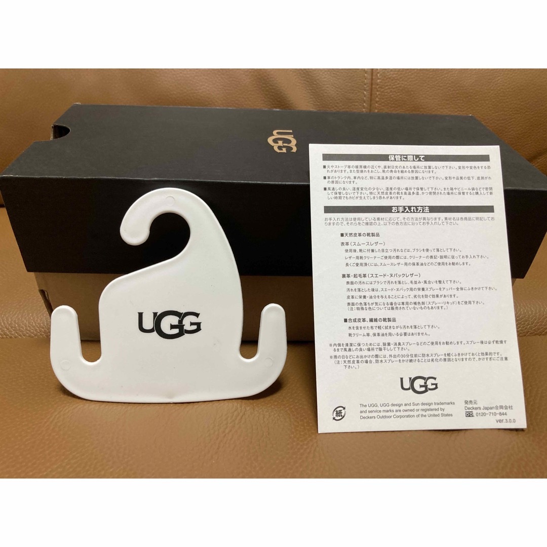 UGG(アグ)のUGG M  BENNISON アグ　ビーチサンダル　新品　27cm メンズの靴/シューズ(サンダル)の商品写真