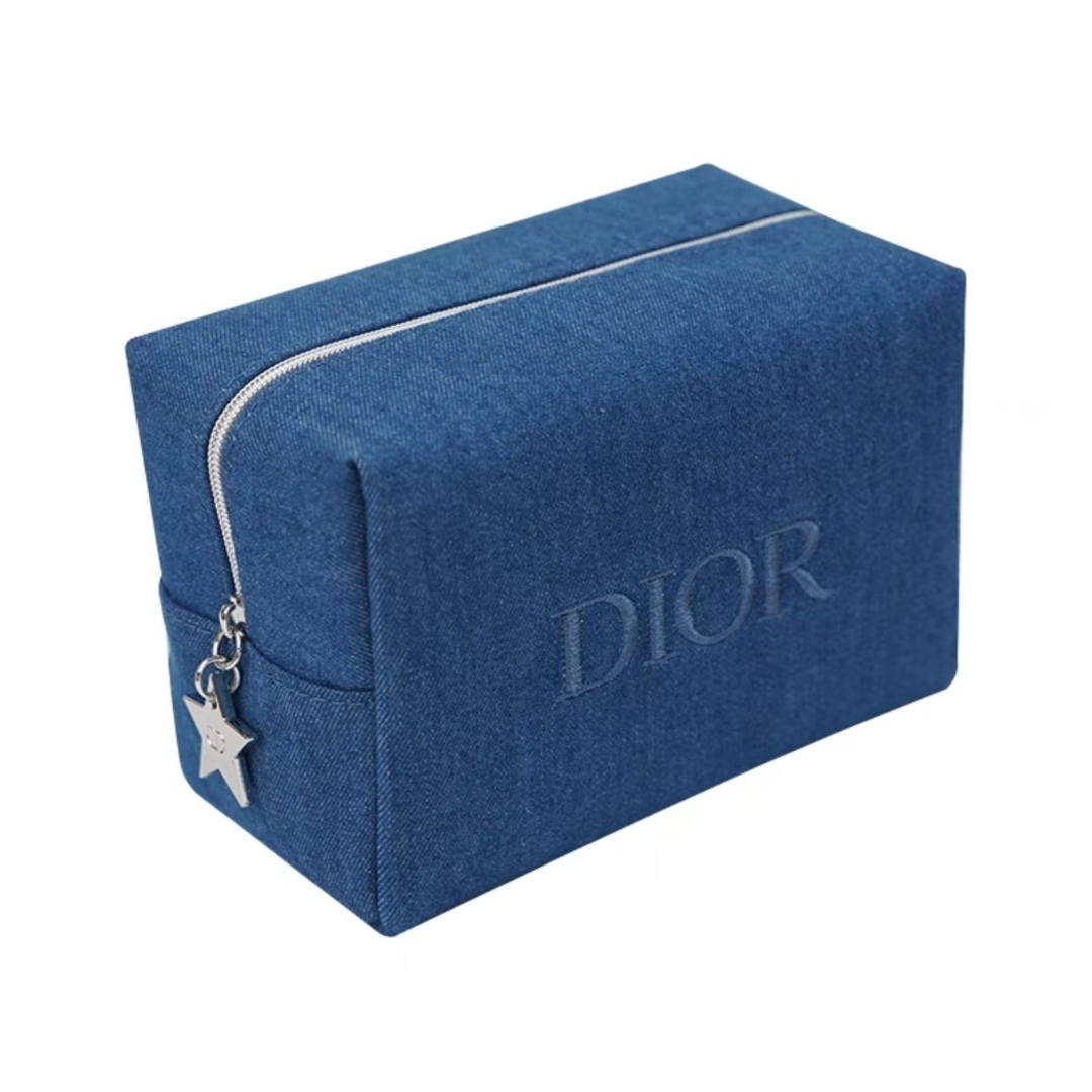 Christian Dior(クリスチャンディオール)の新品未使用 ディオール ポーチ ノベルティ  デニム ブルー Dior レディースのファッション小物(ポーチ)の商品写真