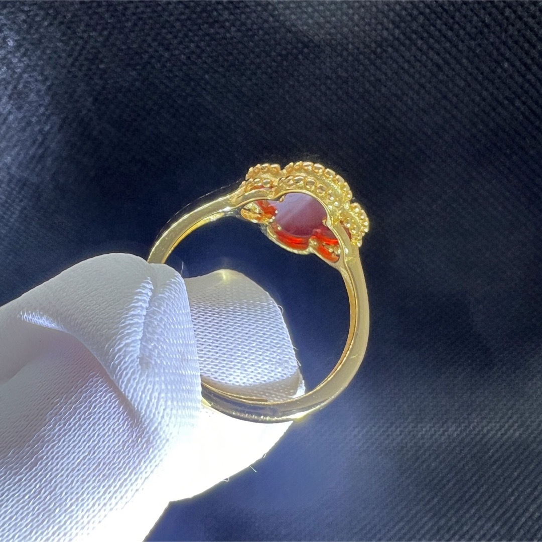 天然 赤瑪瑙レッドアゲート四葉のクローバー型のシルバー指輪 天然 赤瑪瑙レッドアゲート四葉のクローバー型のシルバー指輪