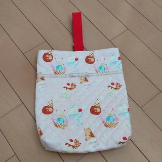 ★いちぢくタルトハンドメイド★アイスクリーム柄　上履き入れ　シューズバッグ(バッグ/レッスンバッグ)