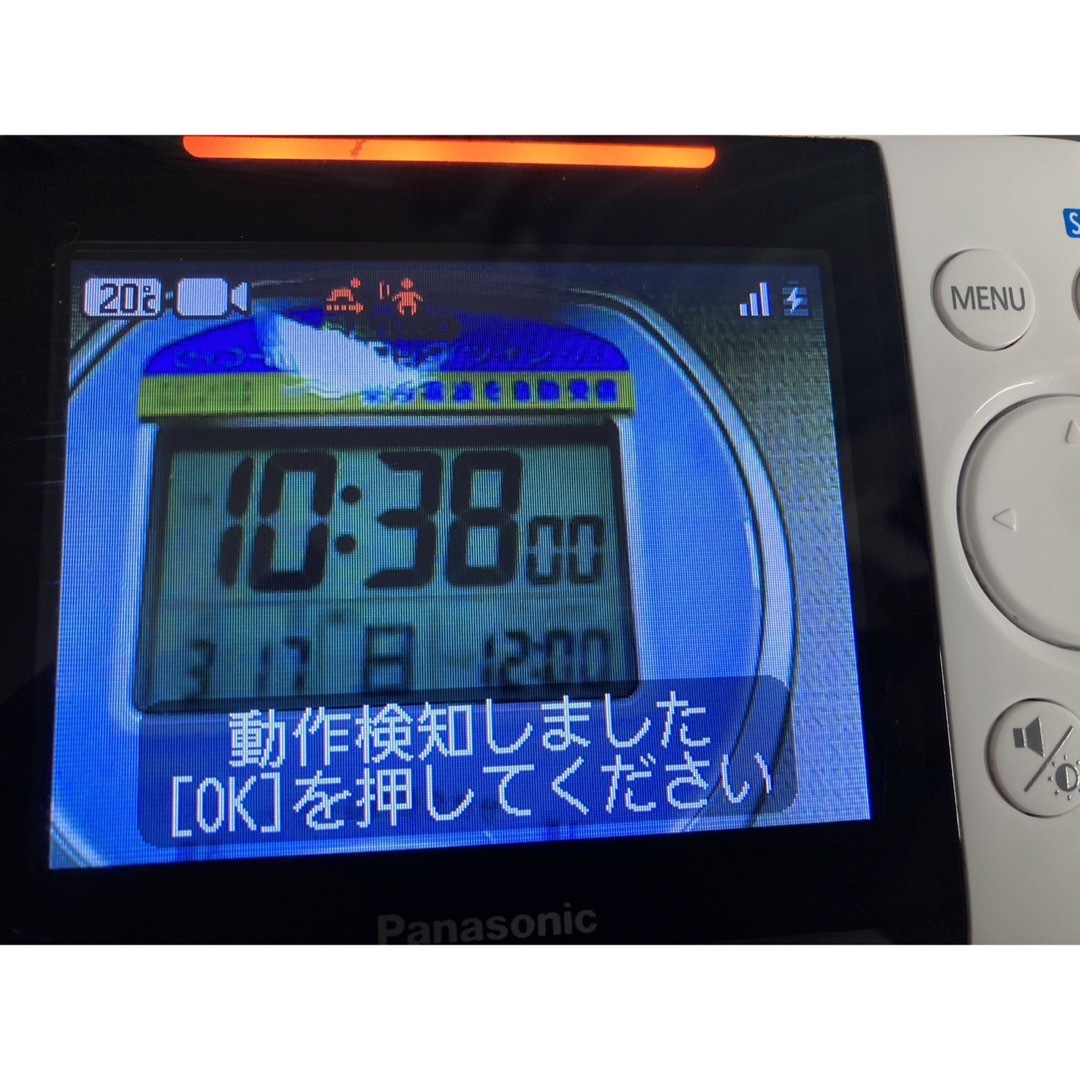 Panasonic(パナソニック)の【付属品あり】ベビーモニター KX-HC705-W パナソニック キッズ/ベビー/マタニティのキッズ/ベビー/マタニティ その他(その他)の商品写真