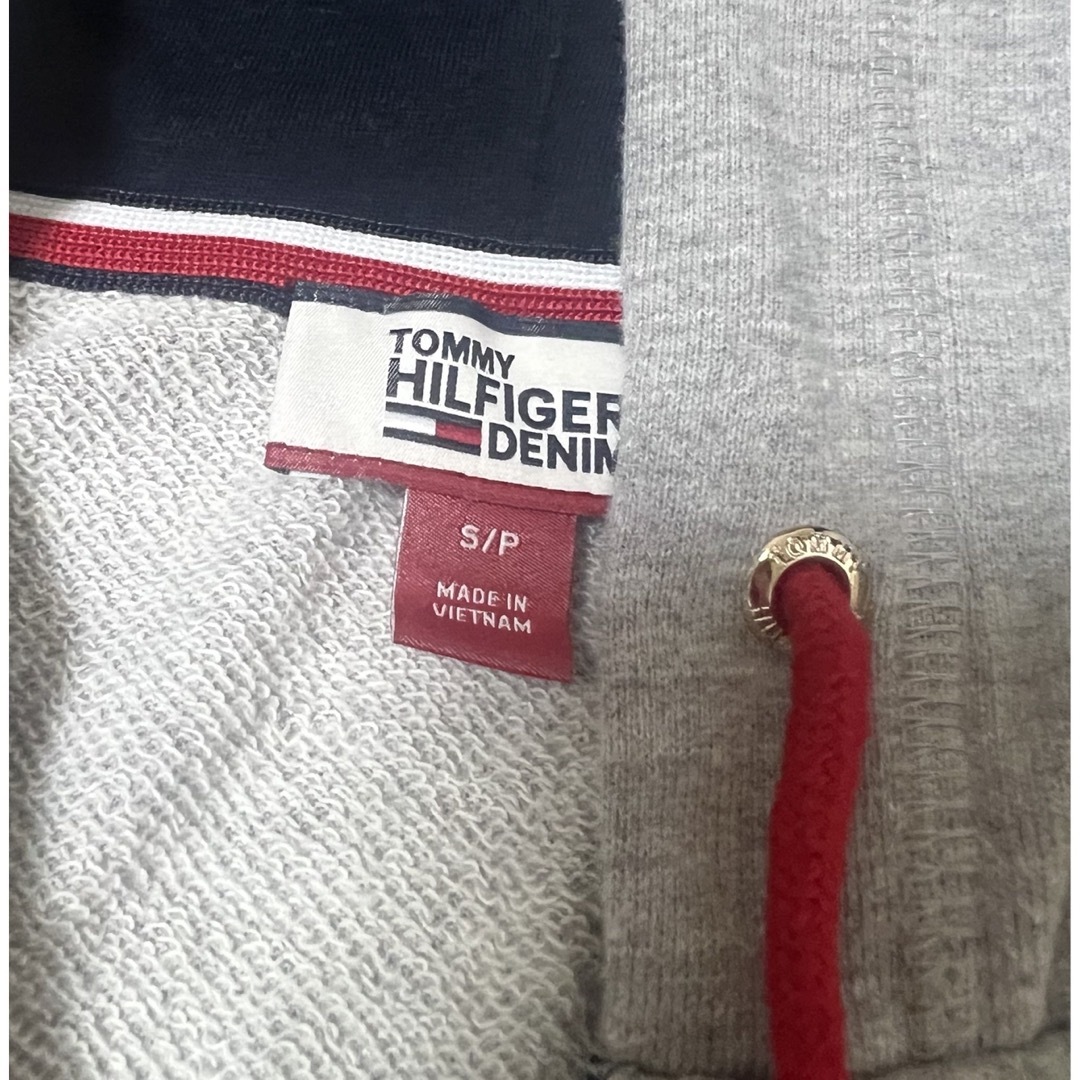 TOMMY HILFIGER(トミーヒルフィガー)のトミーフィルフィガー　スウェット ワンピース レディースのトップス(トレーナー/スウェット)の商品写真