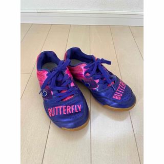 バタフライ(BUTTERFLY)の卓球シューズ　24cm(卓球)