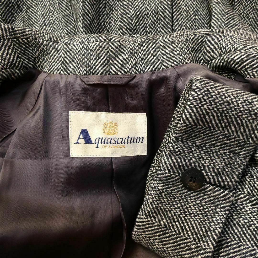 AQUA SCUTUM(アクアスキュータム)の美品 Aquascutum ウール×シルク ヘリンボーン柄 ロングコート レディースのジャケット/アウター(ロングコート)の商品写真